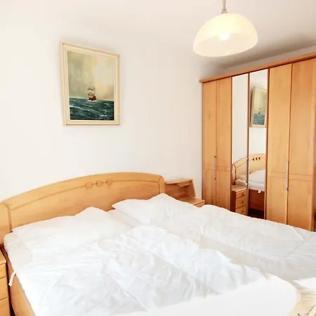 Residenz Falkenberg By Rujana Sellin (Rugen)